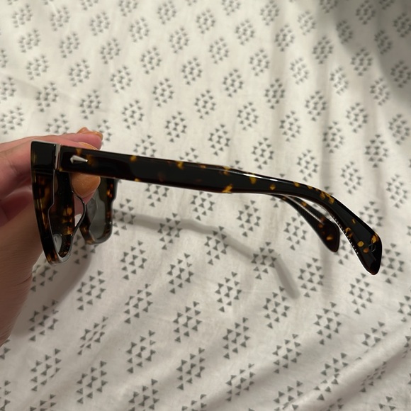 rag and bone sunglasses - Picture 2 of 3